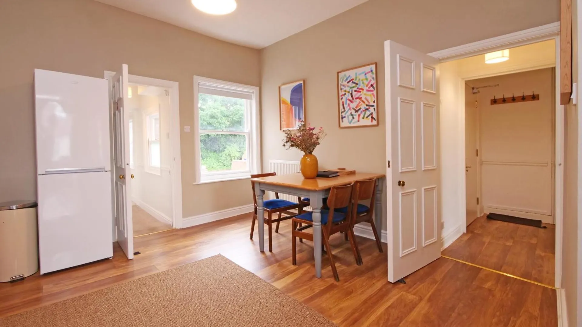 Fifth Quarter Apartment With Free Parking York