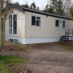 robin-hood-retreat-2-bedroom-chalet-free-parking.hotelsin-nottingham.com/
